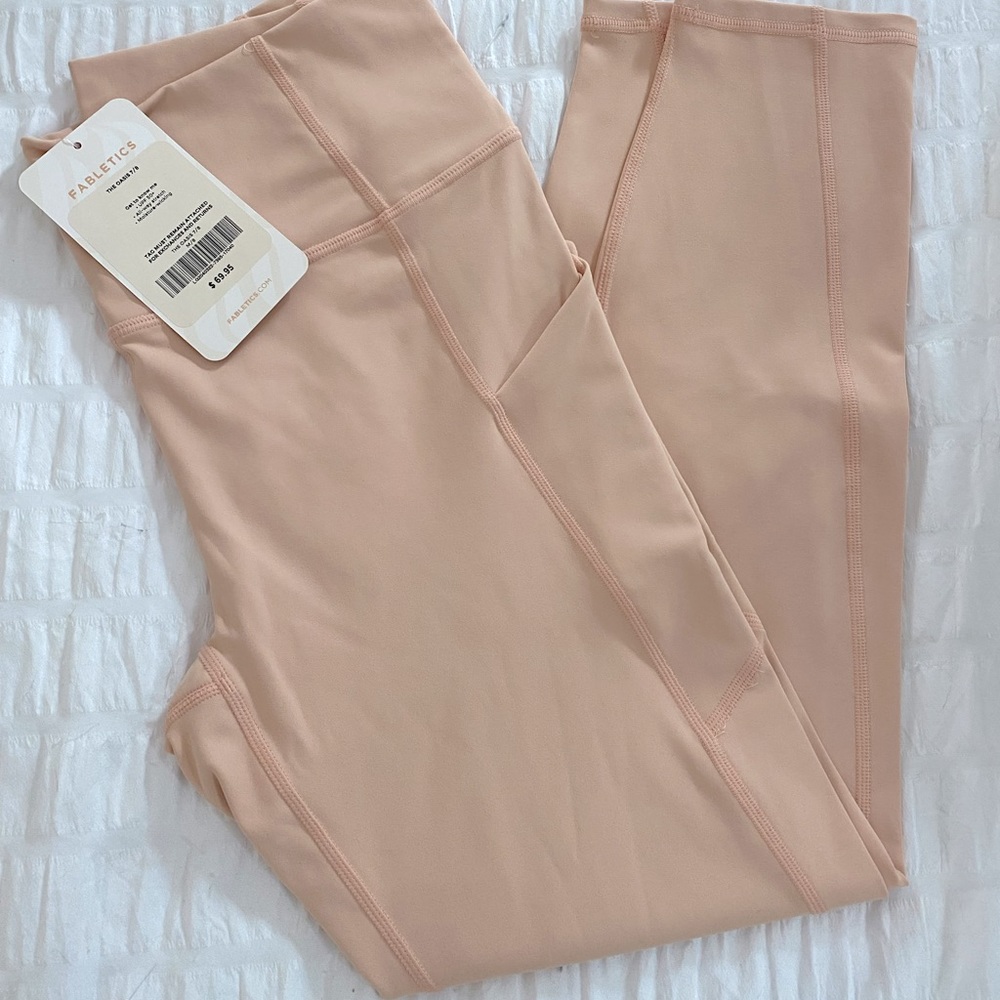 Fabletics The Oasis 7/8 Leggings - Medium